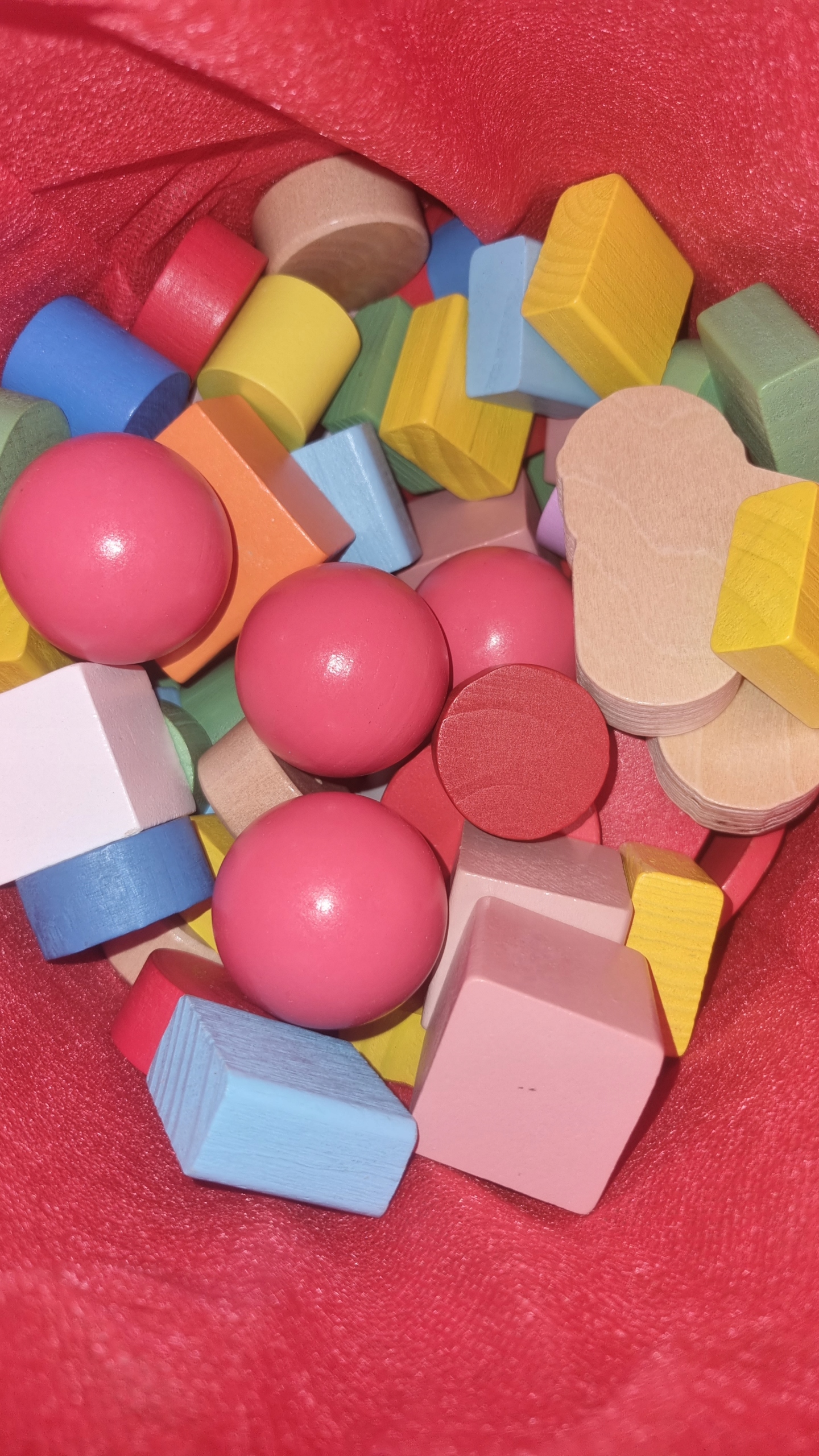 *LT308 DREWNIANE KLOCKI 100el KLOCKI W CZERWONYM WORKU