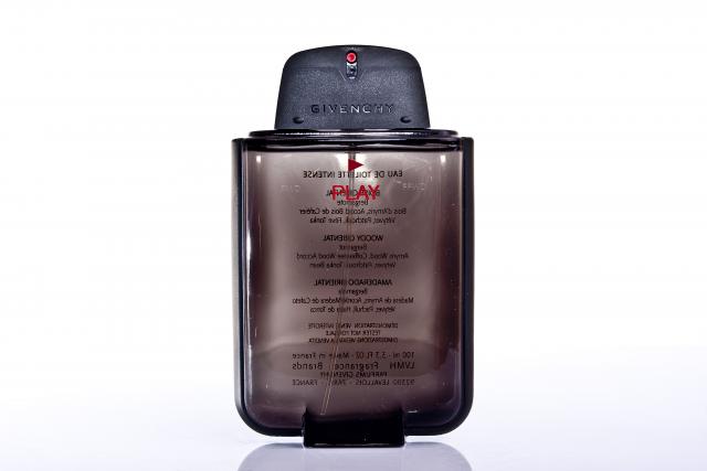 香水(男性用) GIVENCHY PLAY INTENSE 100ML Givenchy Play Intense Men 100 ml woda toaletowa mężczyzna