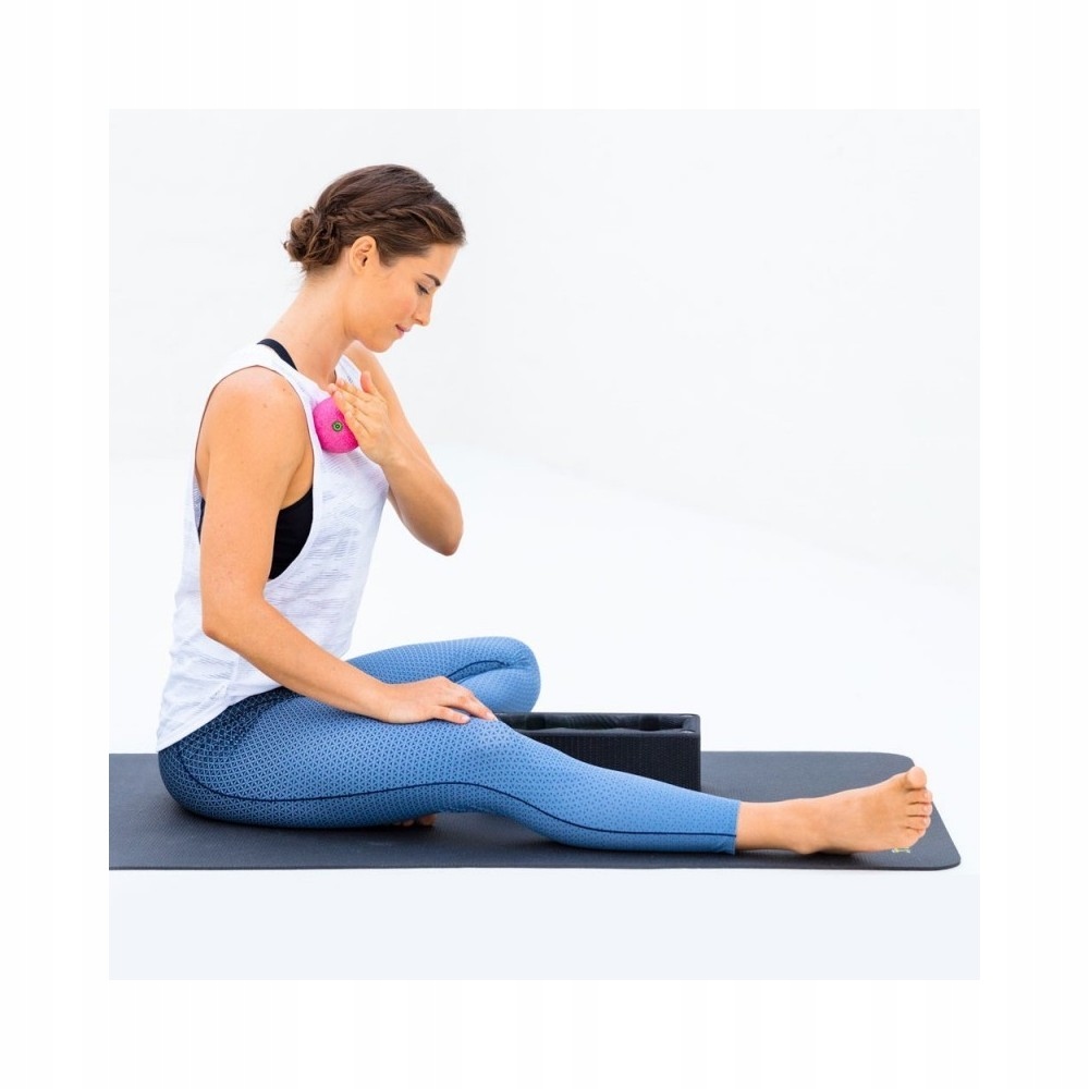 Piłka Do Masażu Blackroll Ball 8cm