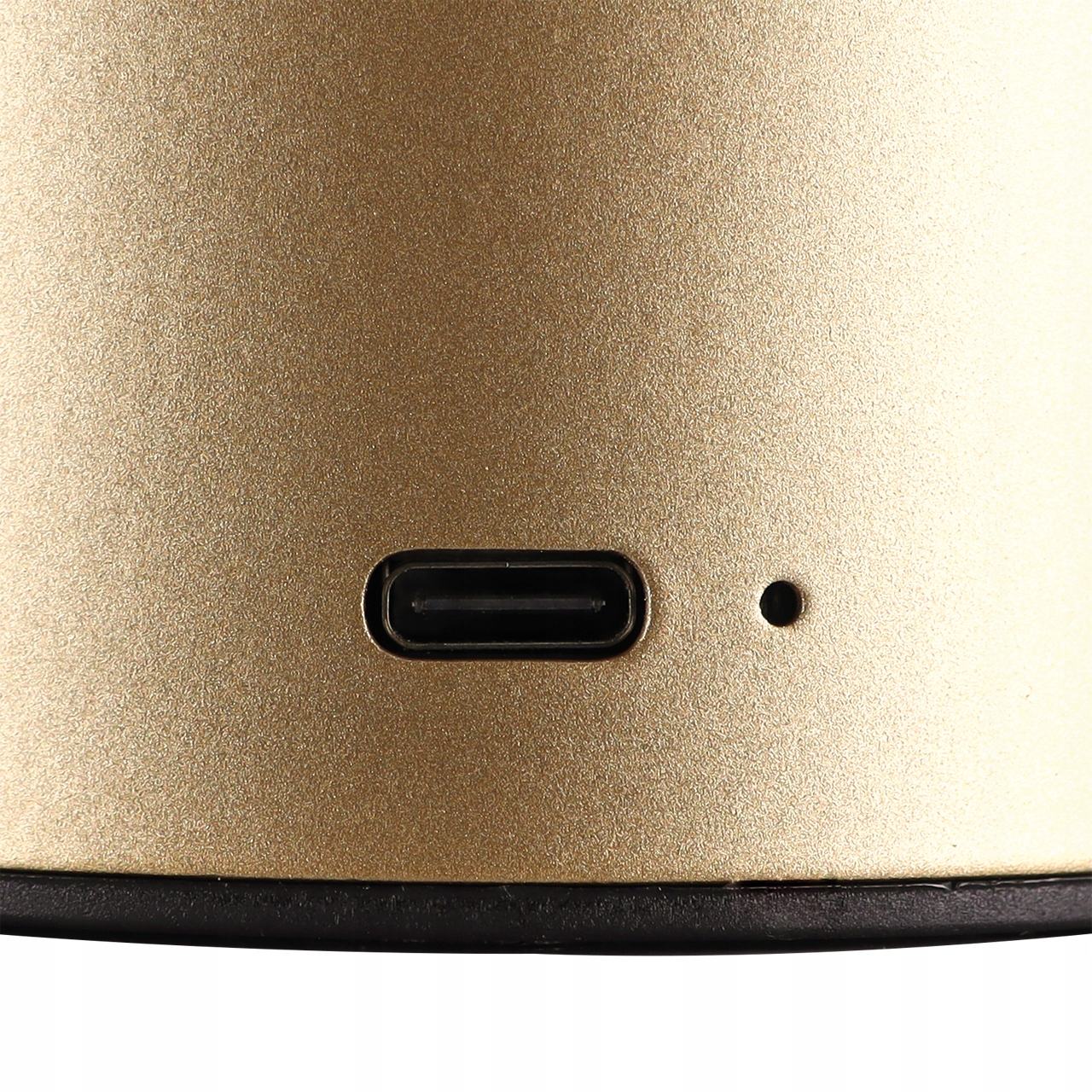 f3aef70620046376a1c2cad97ec1881e