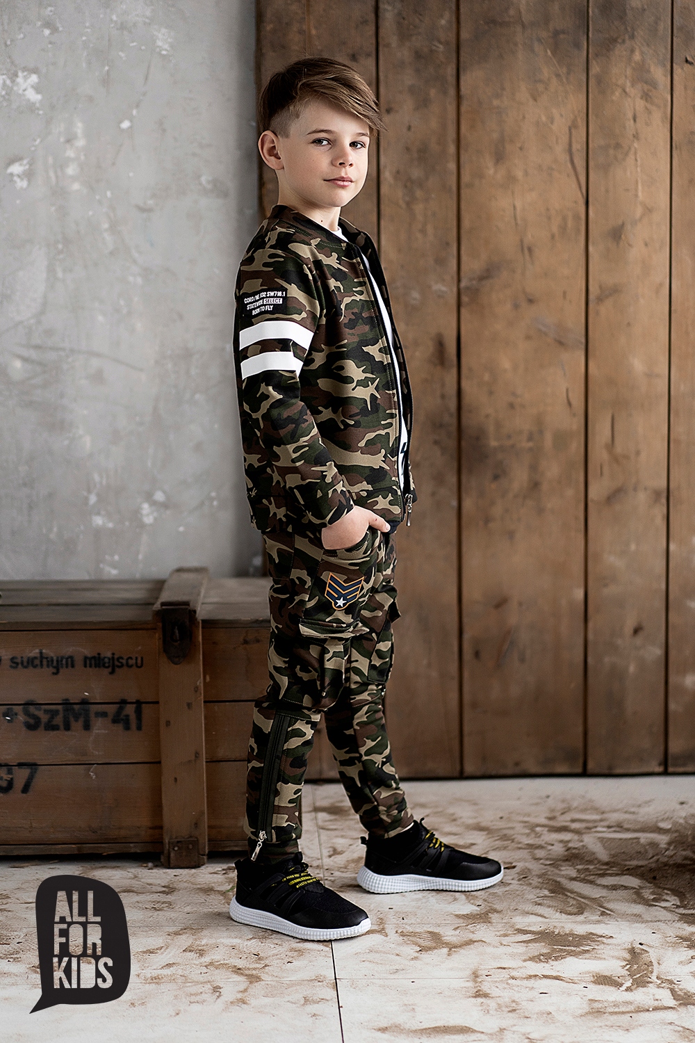 Dres MORO dla chłopca 104 110