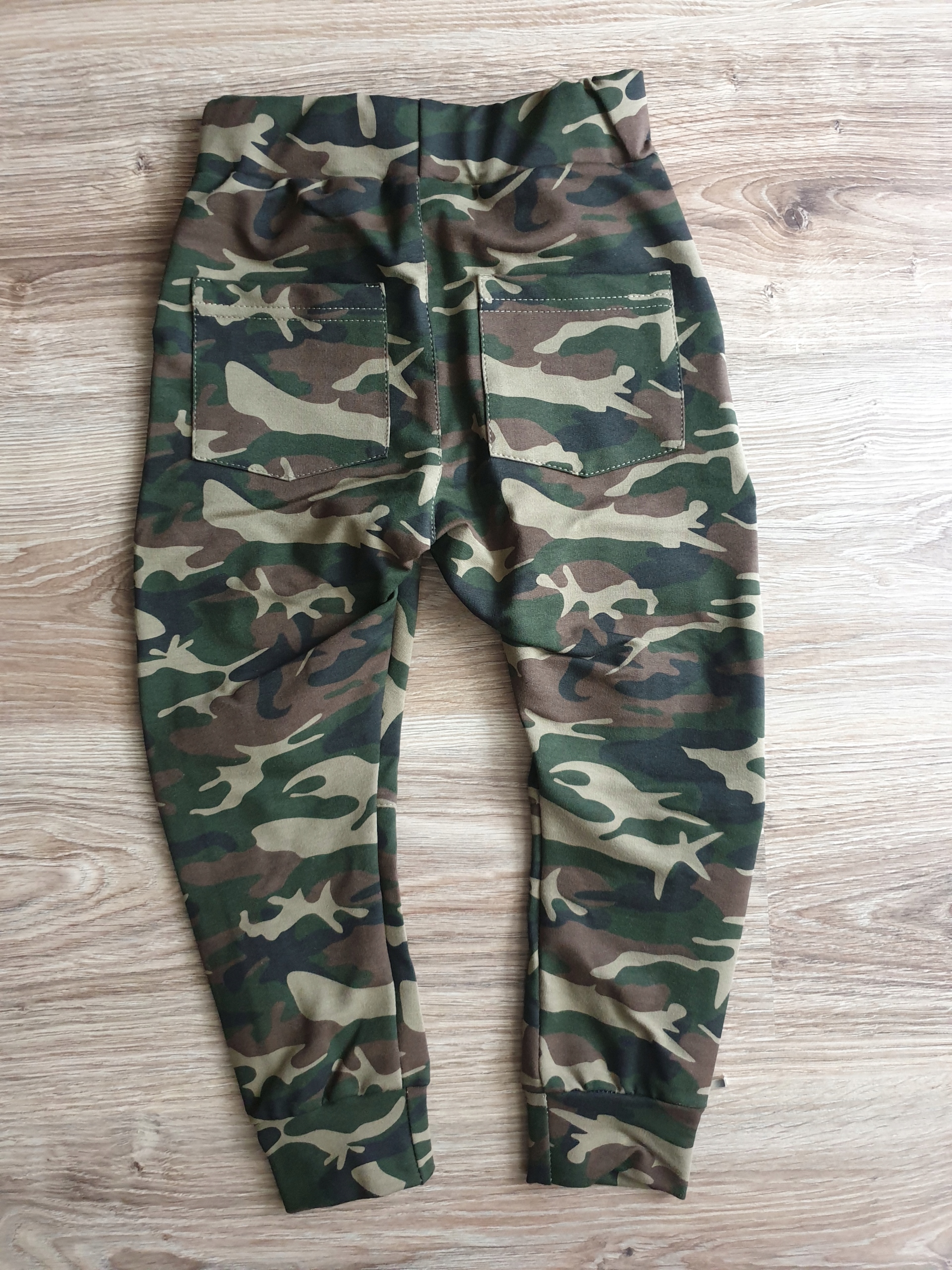 Dres MORO dla chłopca 104 110