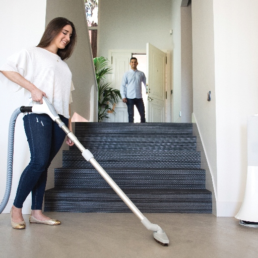 Kompaktowy odkurzacz