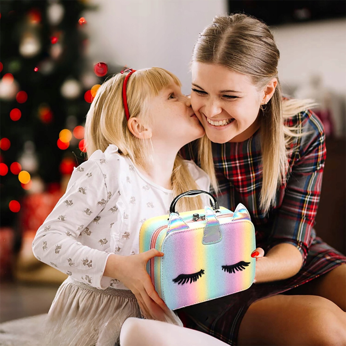 KUFEREK DO MAKIJAZU RAINBOW NEW NR:9042