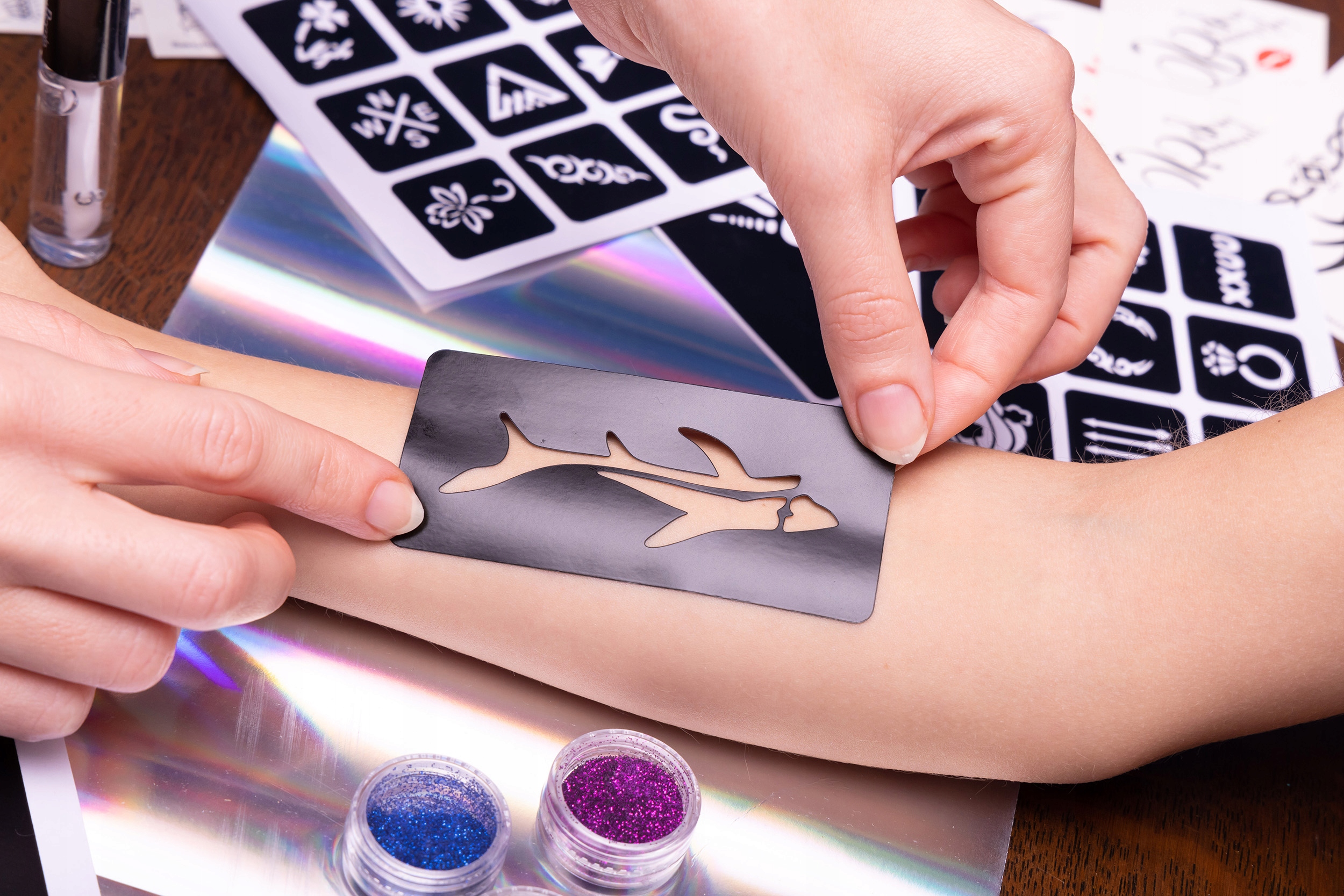 UNIWERSALNY SET TATUAZY ”C” NR:7611