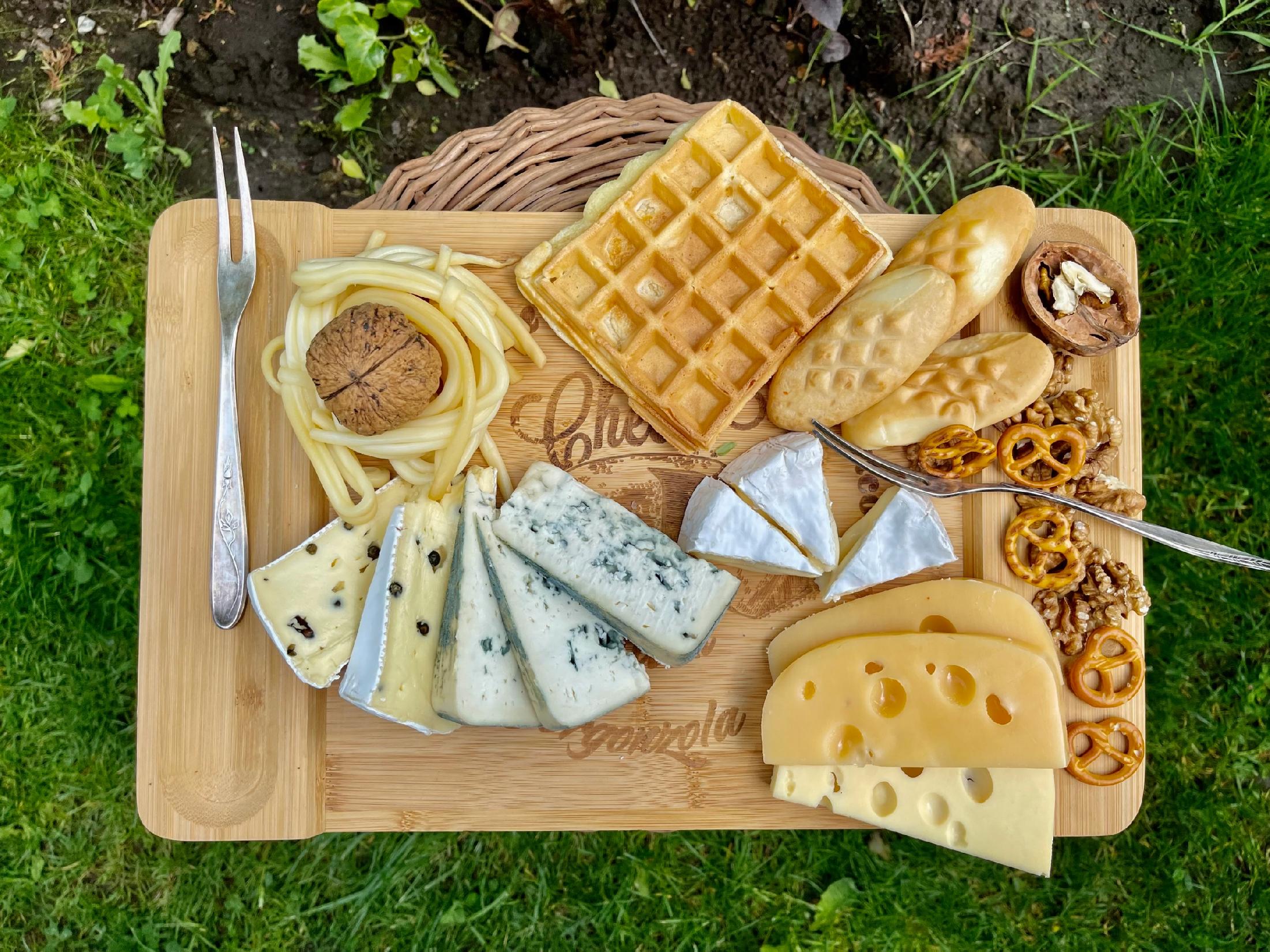 DESKA DO PRZEKASEK PLASKA NR:8168