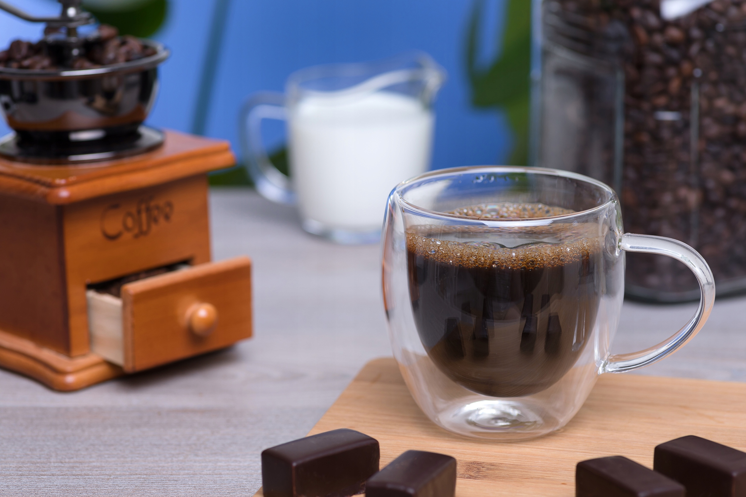 MLYNEK DO KAWY NR:3422