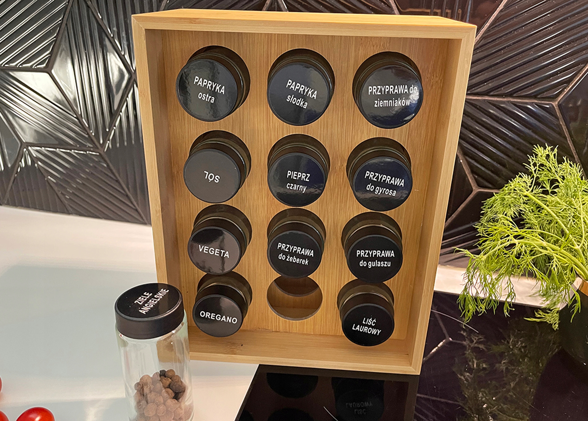 PRZYPRAWNIK PROSTOKĄT 12EL. NR:8670