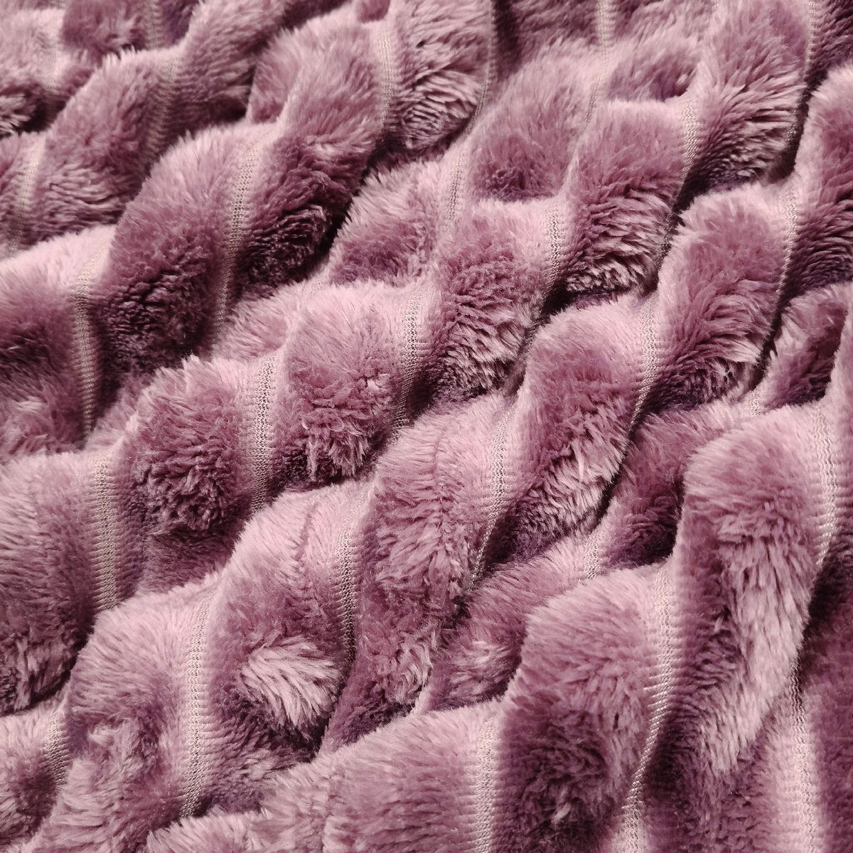 4b9ef9a3a68565eecca2fc09f34ba40a.jpg