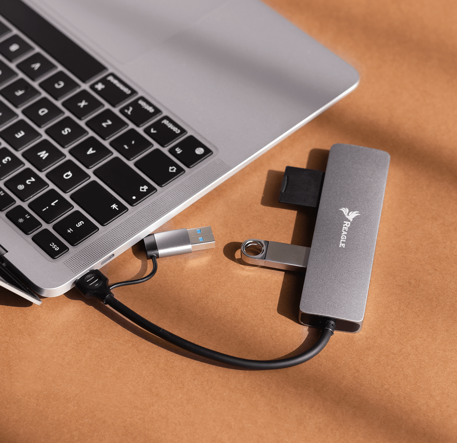 REAGLE HUB AKTYWNY USB 3.2 GEN1 6w1 ROZDZIELACZ ADAPTER_2