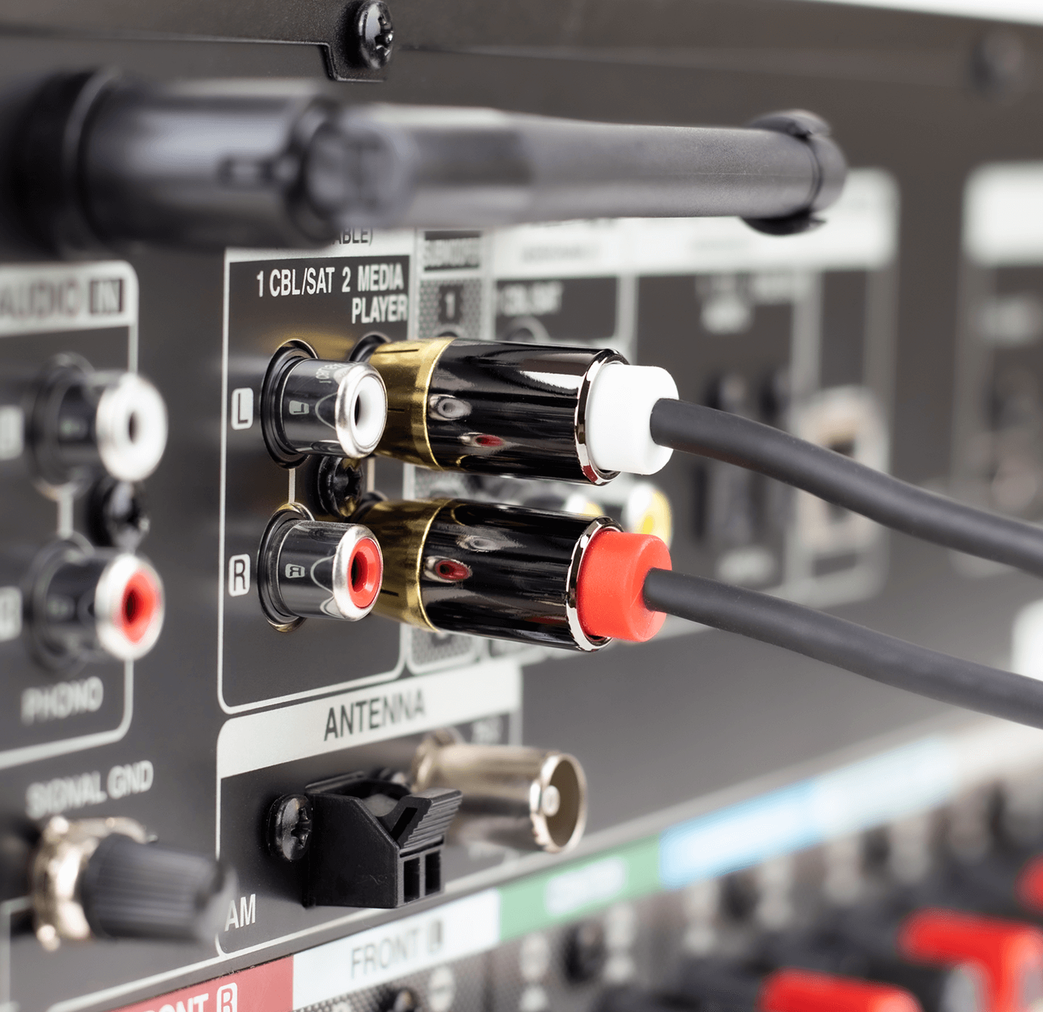 REAGLE MINI JACK 2x RCA CHINCH STEREO GOLD HQ Kabel 5M_2