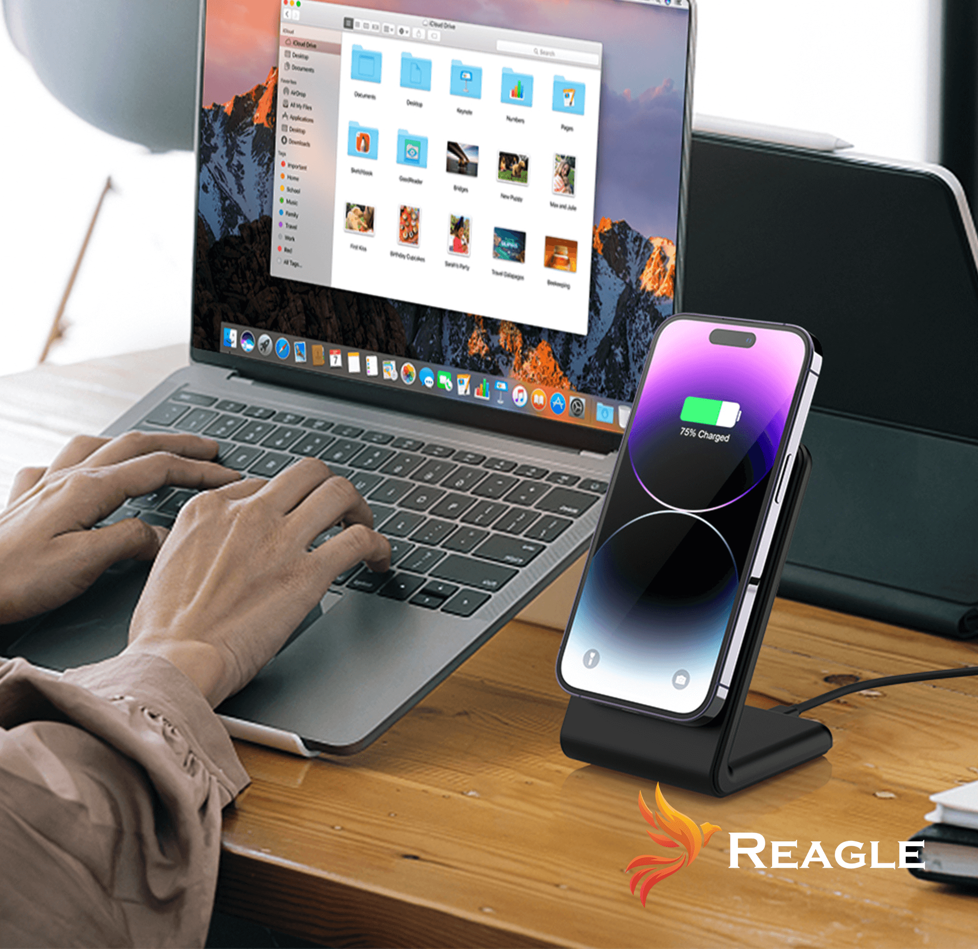 REAGLE ŁADOWARKA INDUKCYJNA BEZPRZEWODOWA 2W1 MAGSAFE QI 15W IPHONE 16, 15 AIRPODS_1