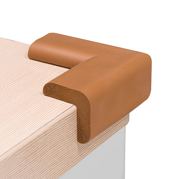 Zabezpieczenia do mebli. Narożniki mebli