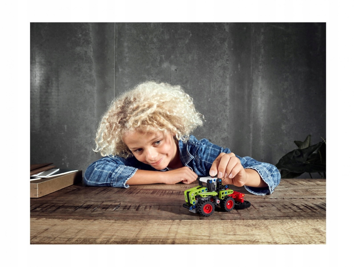LEGO 42102 Technic Mini CLAAS XERION