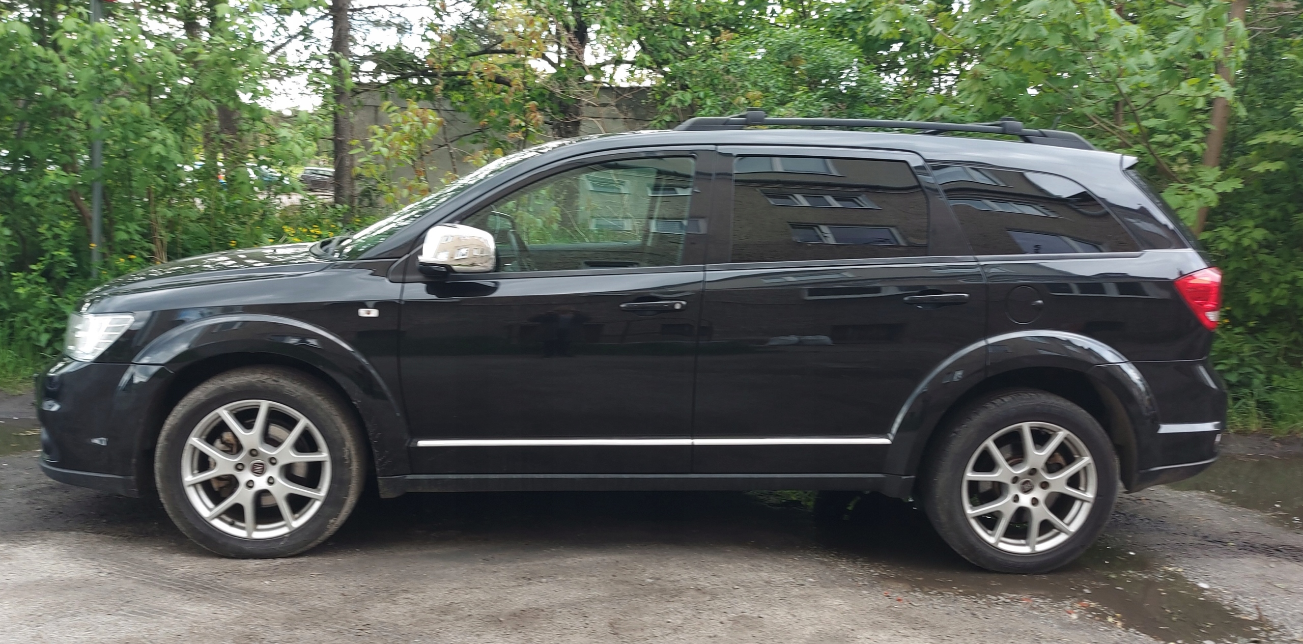 Kromirane bočne letvice Fiat Freemont