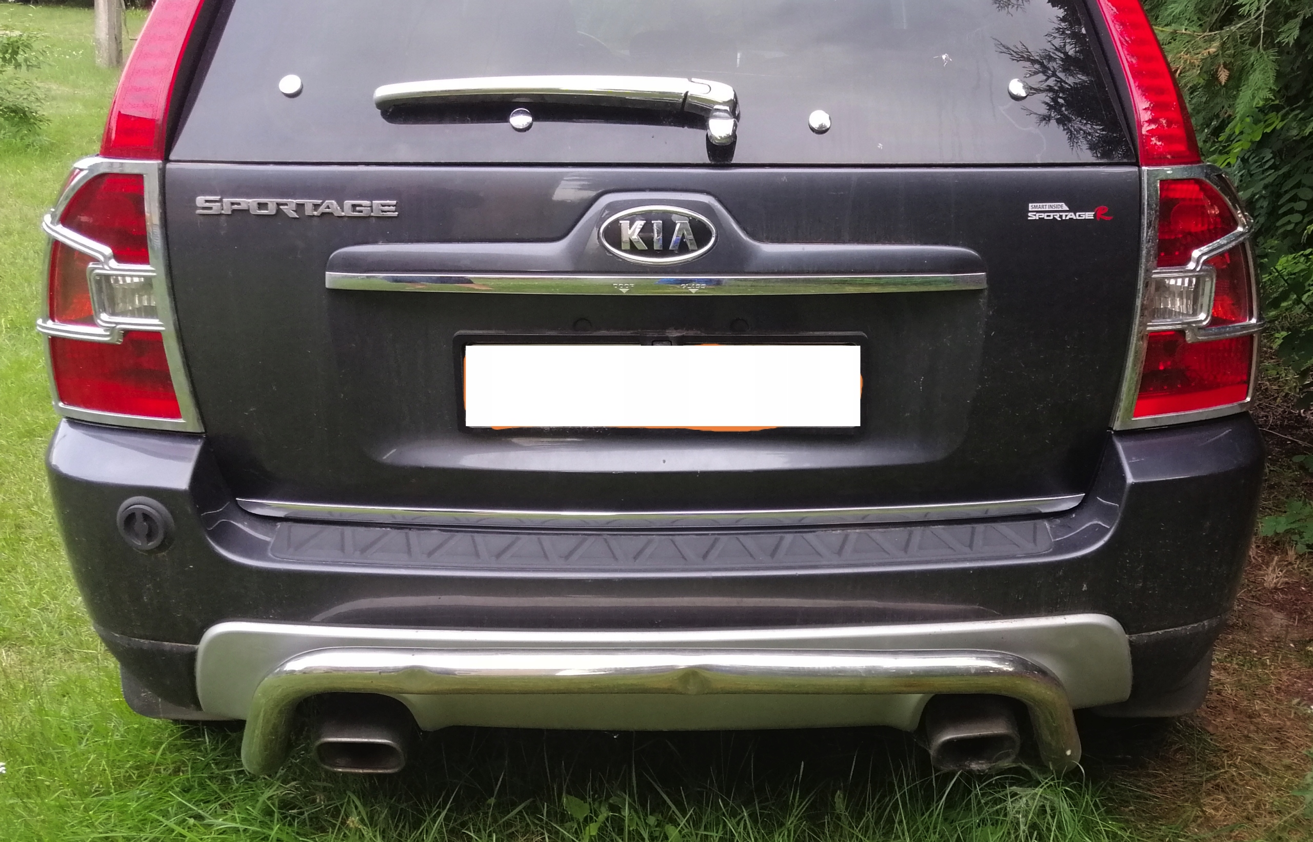 Kromirana obroba pokrova prtljažnika