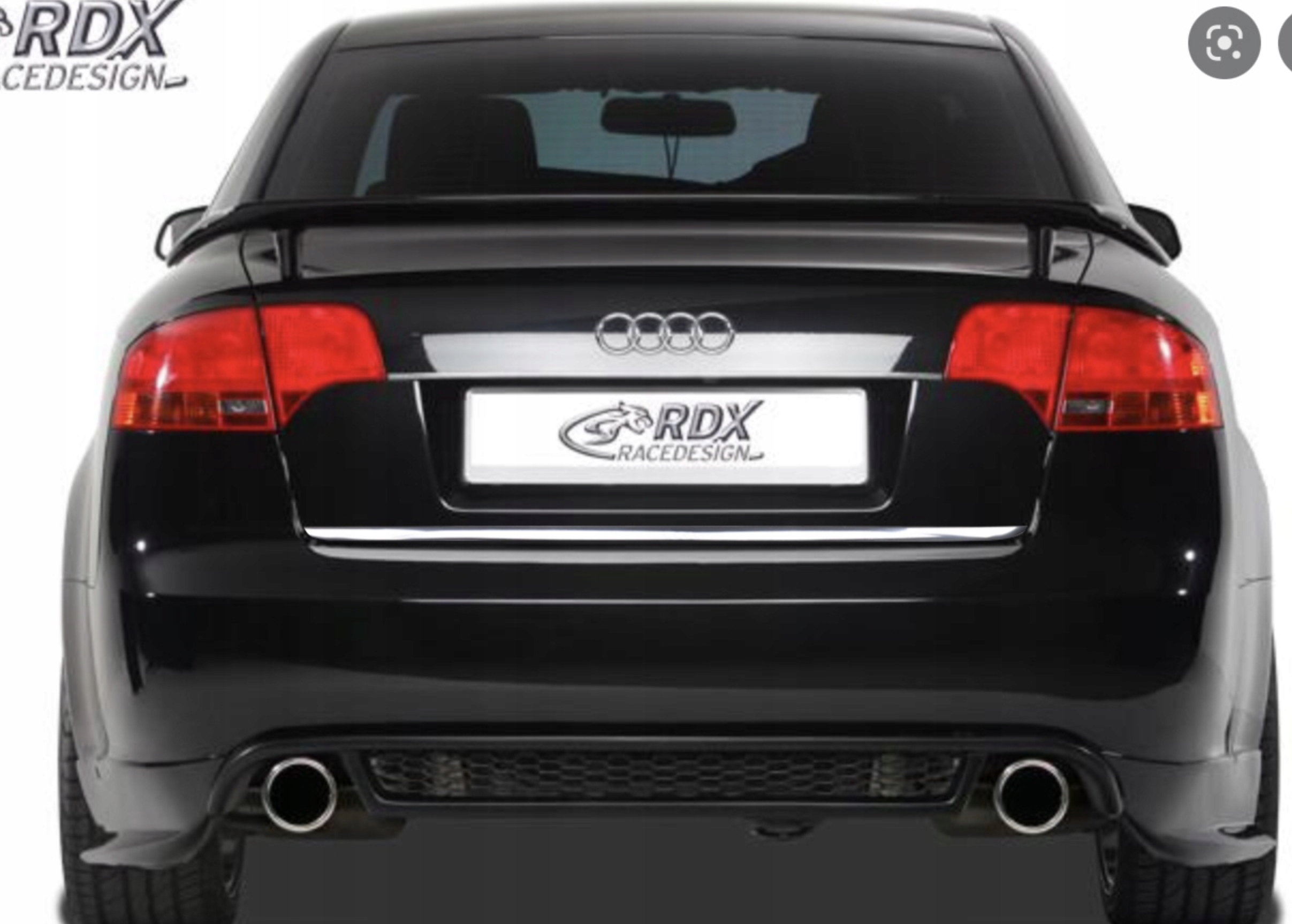 Detalj kromirane letvice Audi A4