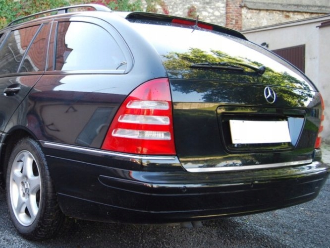 Kromirana obroba prtljažnih vrat