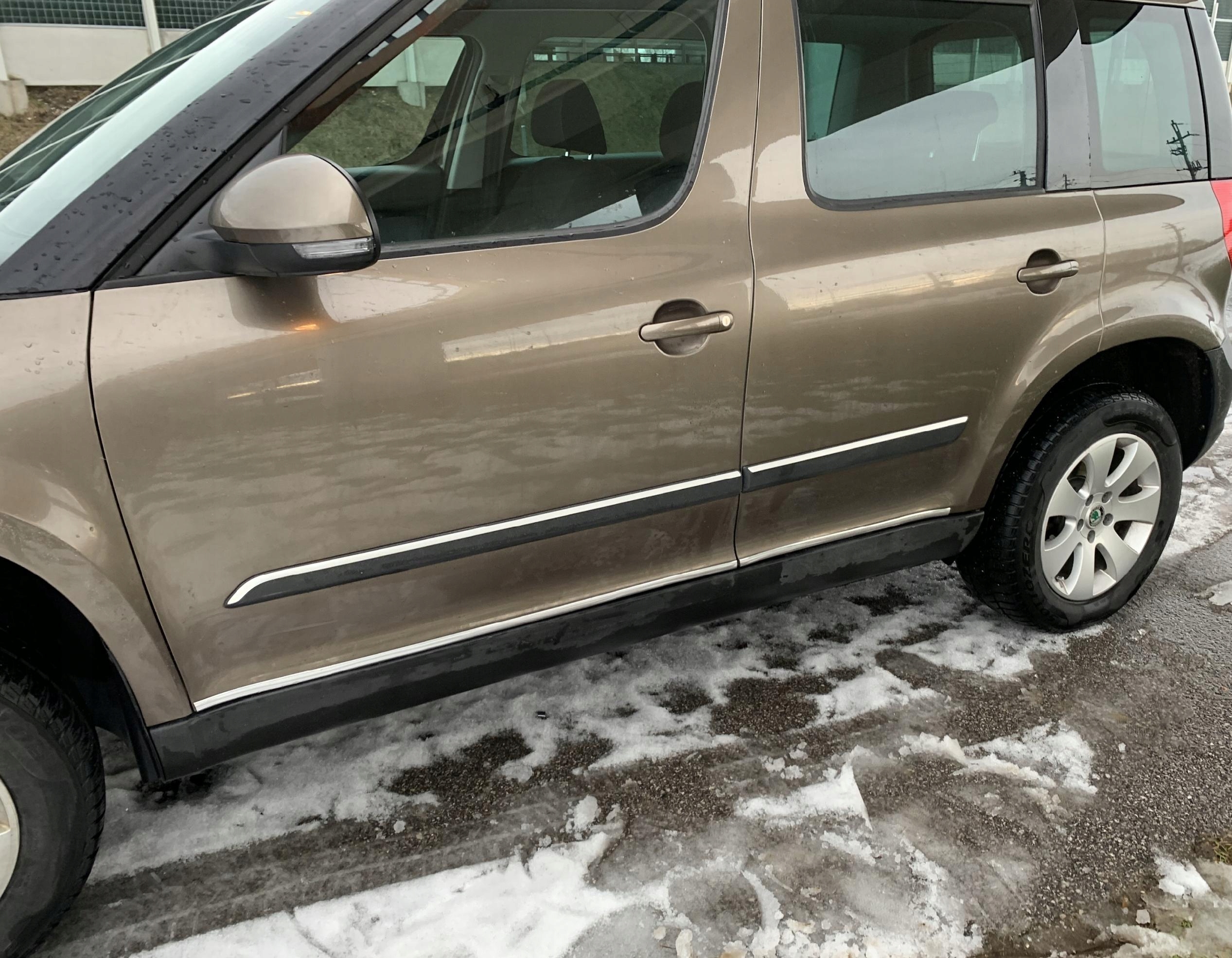 Pakiranje ukrasnih elemenata Škoda Yeti