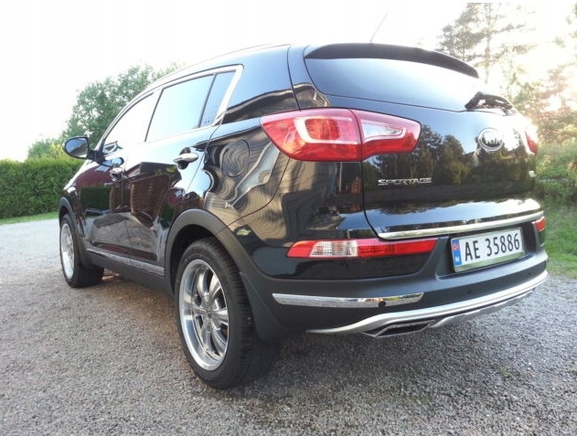 Kromirani detalj - vrata prtljažnika