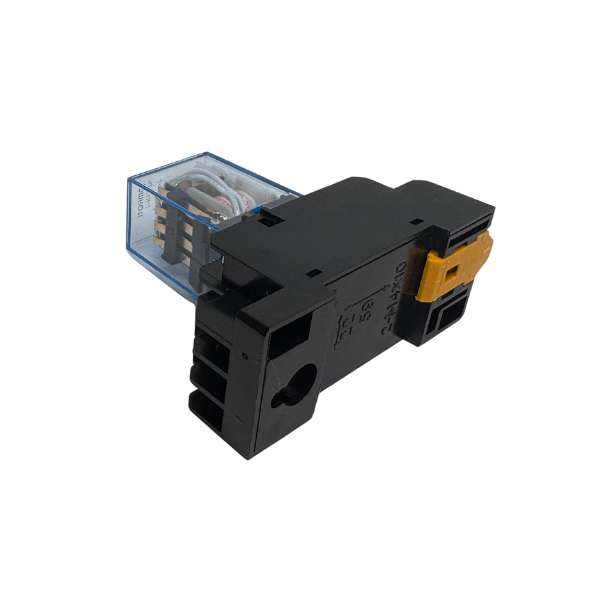 Zestaw gniazdo + przekaźnik 220V AC