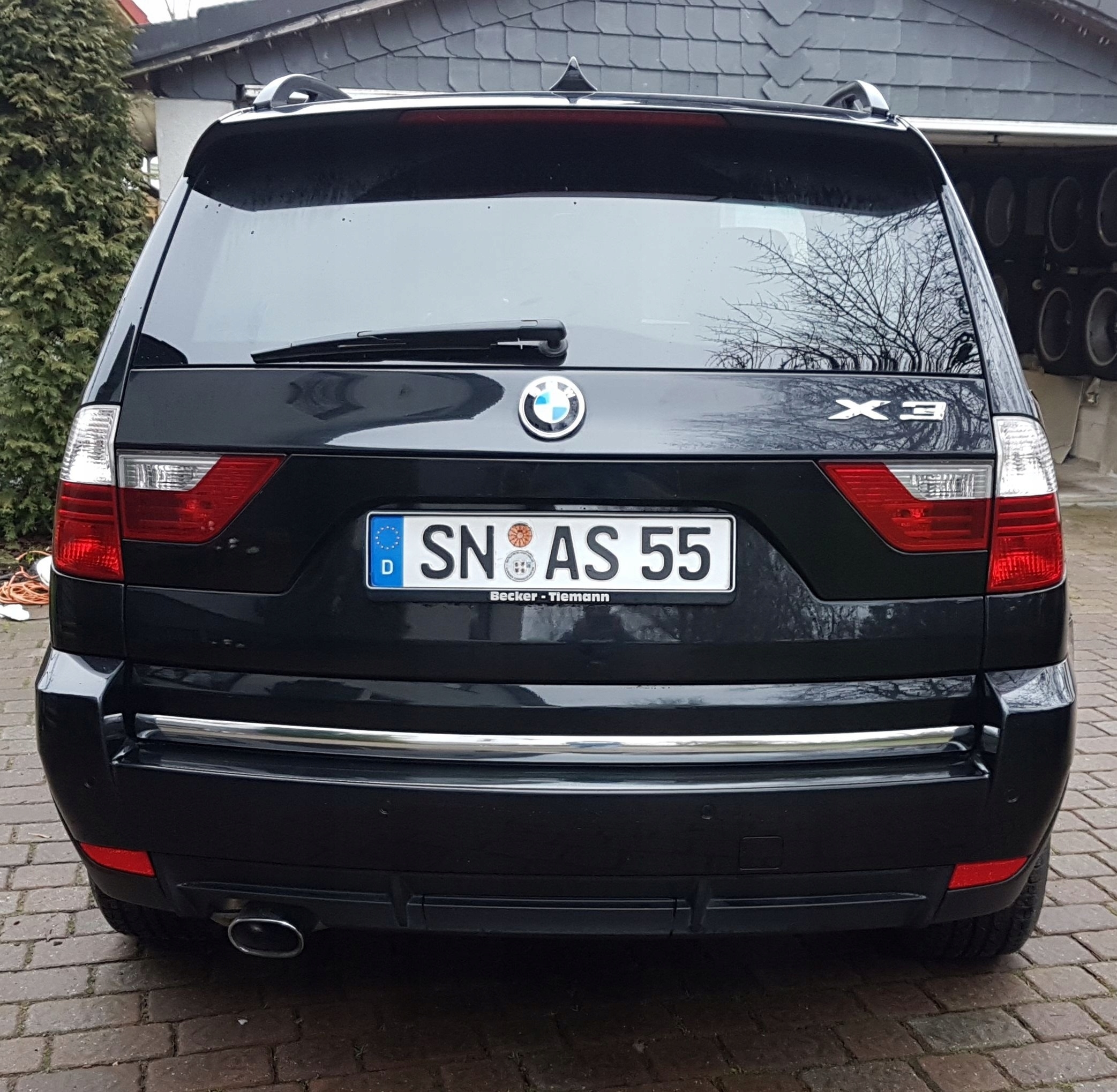 Ugradnja BMW X3 E83 obloge