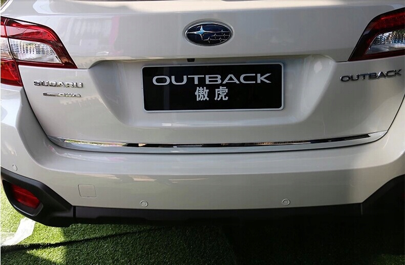 Podrobnosti o kromiranem traku za Subaru Outback 2019+