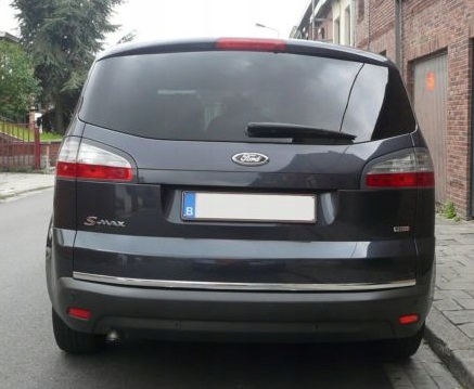 Namestitev kromirane letve na Volvo