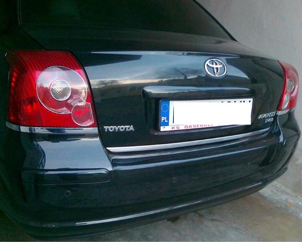 Ugradnja kromirane letvice za Toyota Avensis