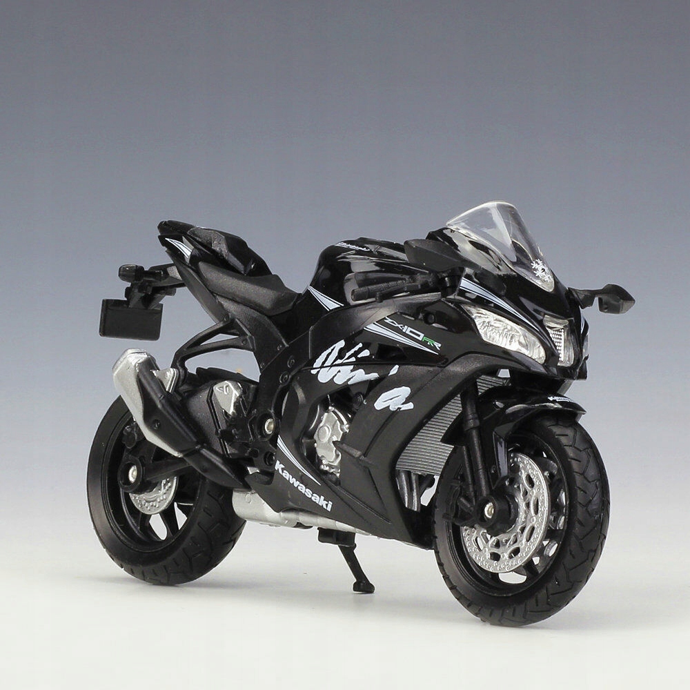 Macheta motocicleta model Kawasaki Ninja ZX-10RR 2017, scala 1:18