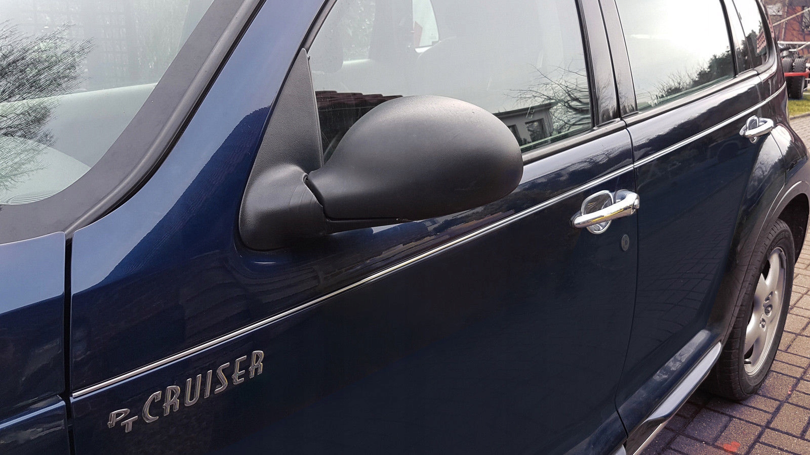 Detajl kromiranih letev za Chrysler PT Cruiser