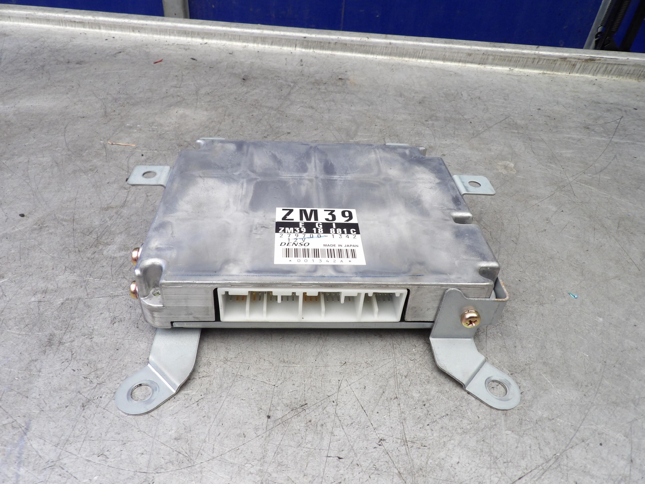 Mazda 323 BJ komputer, sterownik 279700-1342 ZM39 EGI • PERS