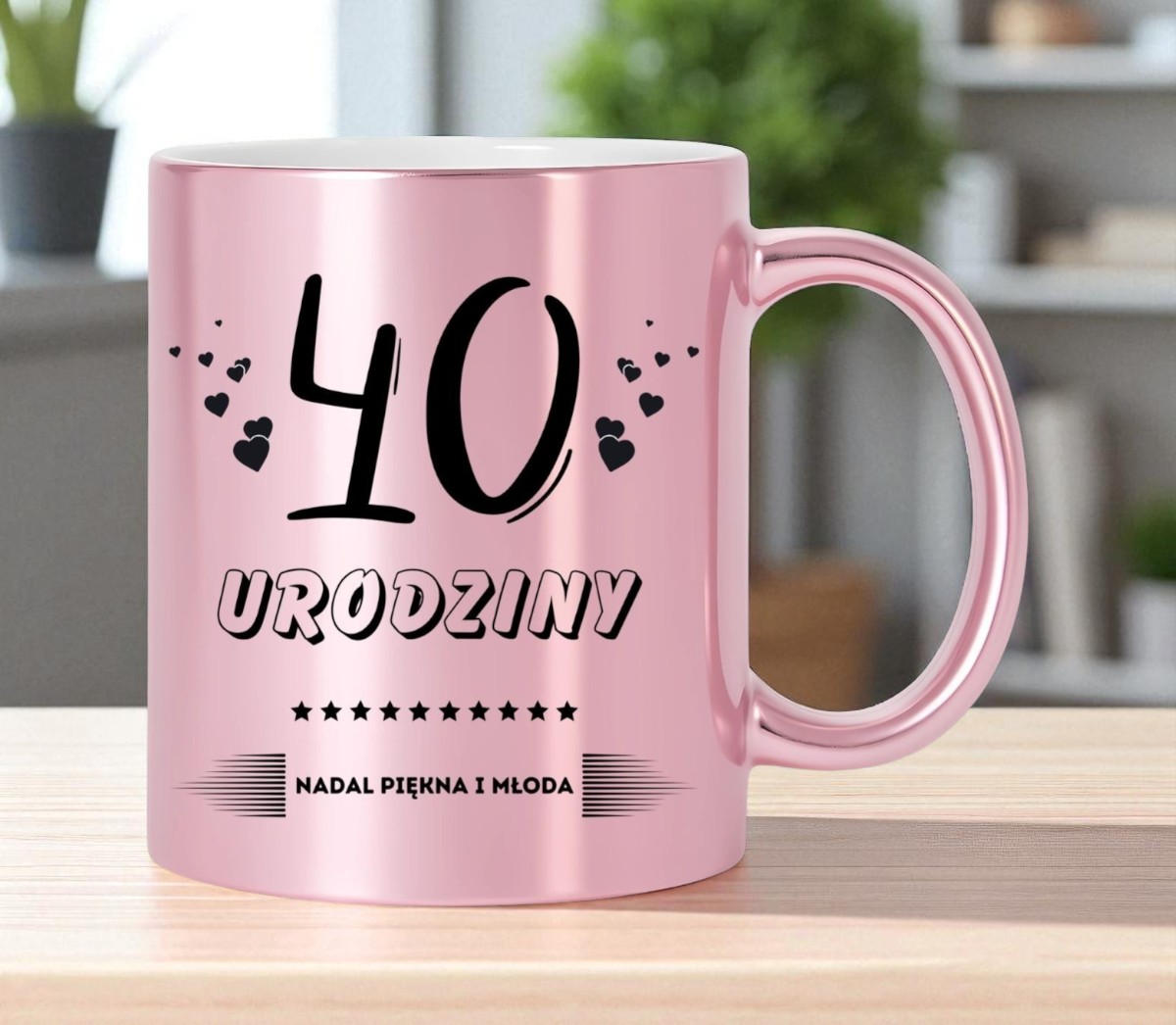 KUBEK RÓŻOWY Z NADRUKIEM PREZENT NA 40 URODZINY KOBIETY KOLEŻANKI MAMY