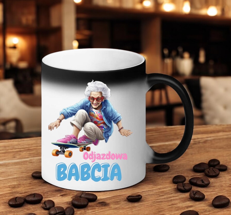 KUBEK MAGICZNY Z NADRUKIEM PREZENT NA DZIEŃ BABCI URODZINY BABCIA