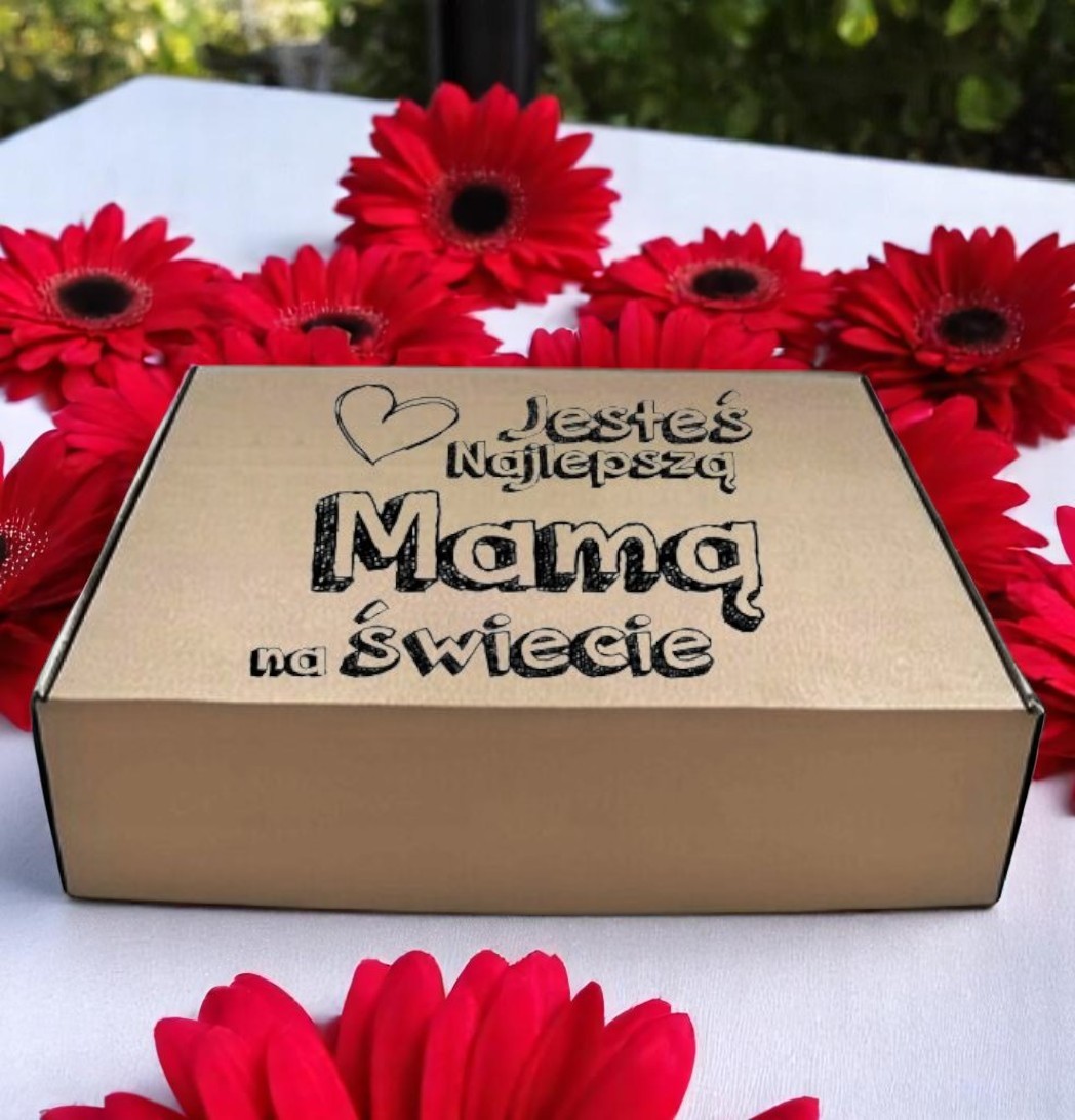 ZESTAW PREZENTOWY PODUSZKA I PIĘKNY KUBEK DLA MAMY DZIEŃ MATKI URODZINY