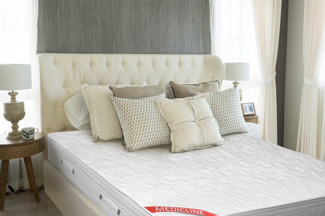 NAKŁADKA OCHRANIACZ na MATERAC 90x200 PODKŁAD Z GUMKĄ PRZEŚCIERADŁO