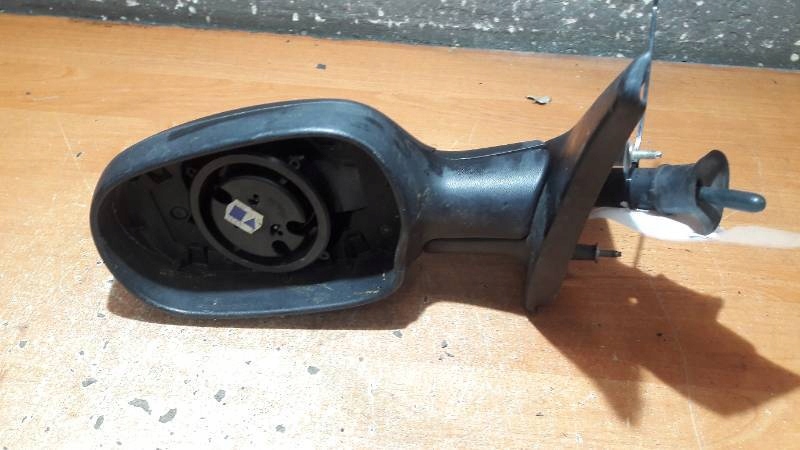 lusterko lewe RENAULT MEGANE 99r CZARNE MANUALNE