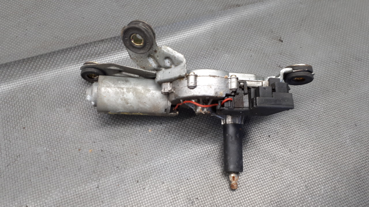 0390201542 silniczek wycieraczek tył L BMW E36