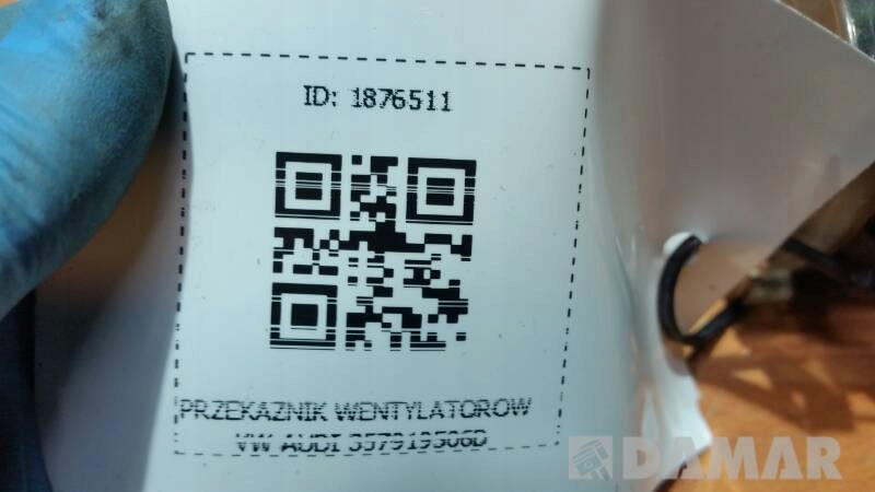 357919506D PRZEKAZNIK WENTYLATOROW VW AUDI
