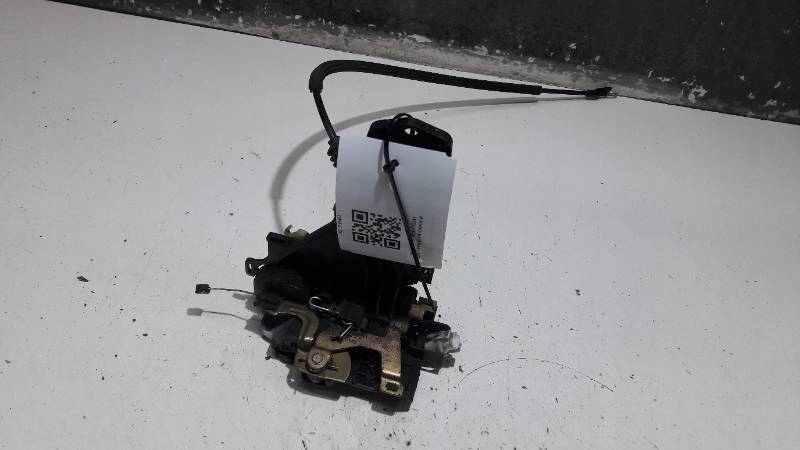 3B1837016 ZAMEK DRZWI PRAWY PRZOD VW CADDY II