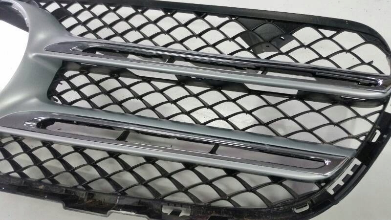 A25388066 GRILL ATRAPA MERCEDES GLC W253 X253