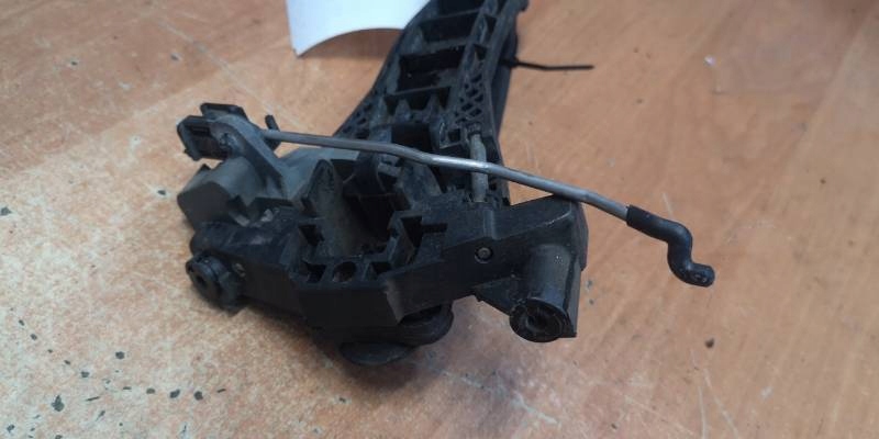 Klamka drzwi prawa tył mercedes w168