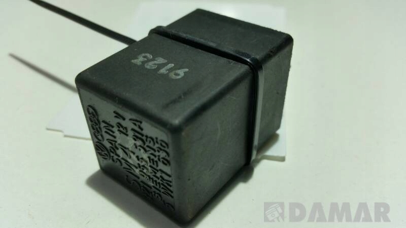 321955531A przekaznik 19 VW AUDI SEAT SKODA