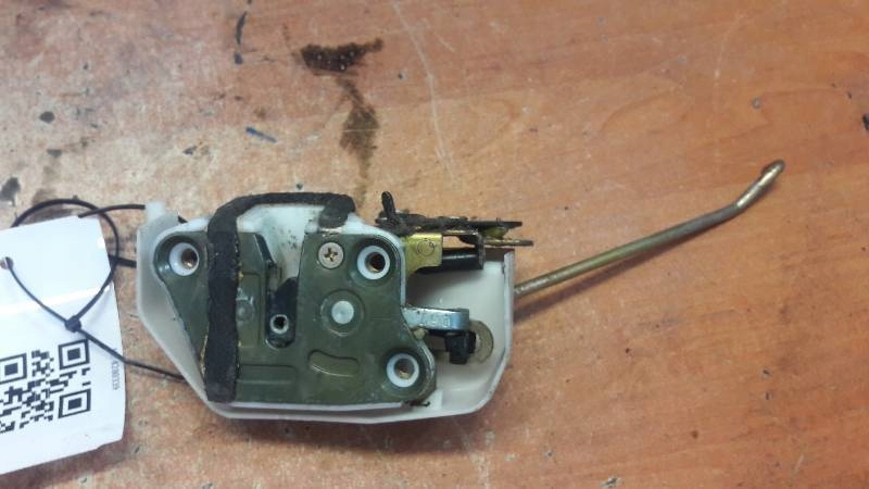 Zamek drzwi lewy tyl opel agila