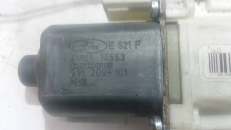 0130822216 silniczek szyby prawy FOCUS MK2 06R