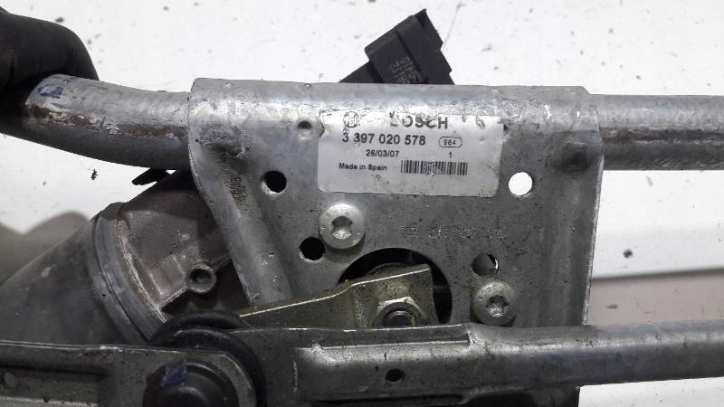 3397020578 MECHANIZM WYCIERACZEK PEUGEOT 206