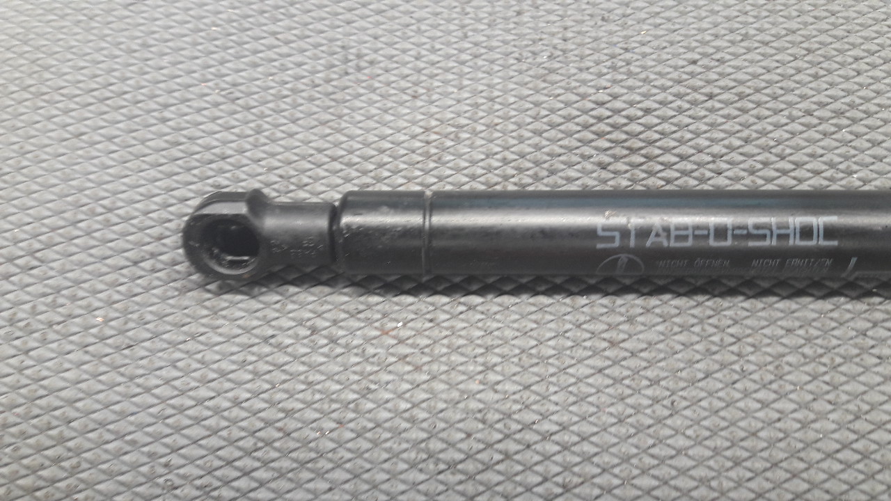 XR835440610AA Silownik klapy tyl JAGUAR S-TYPE