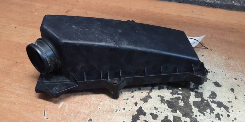 6K0129607 OBUDOWA FILTRA POWIETRZA SEAT