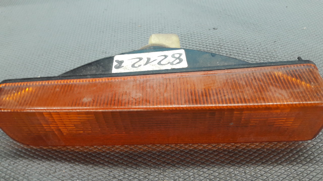 77FG13368CA kierunkowskaz lewy FORD FIESTA MK1 78r