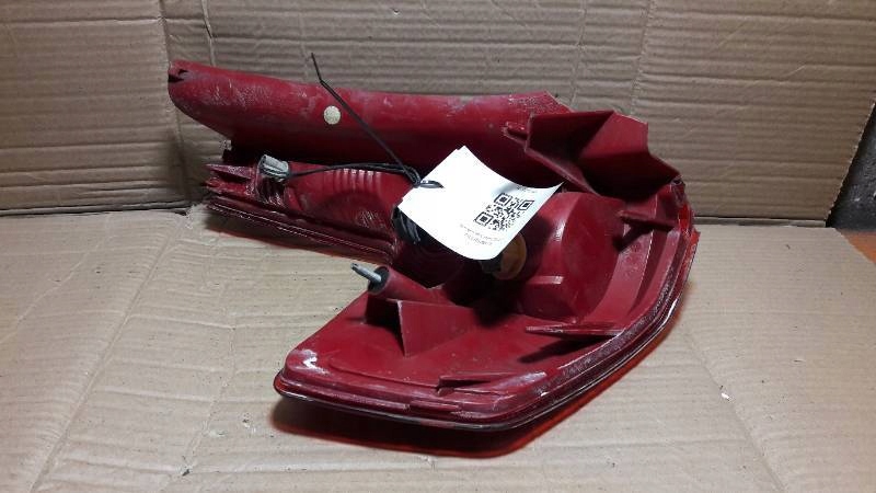 9655863980 LAMPA PRAWA TYL CITROEN C4